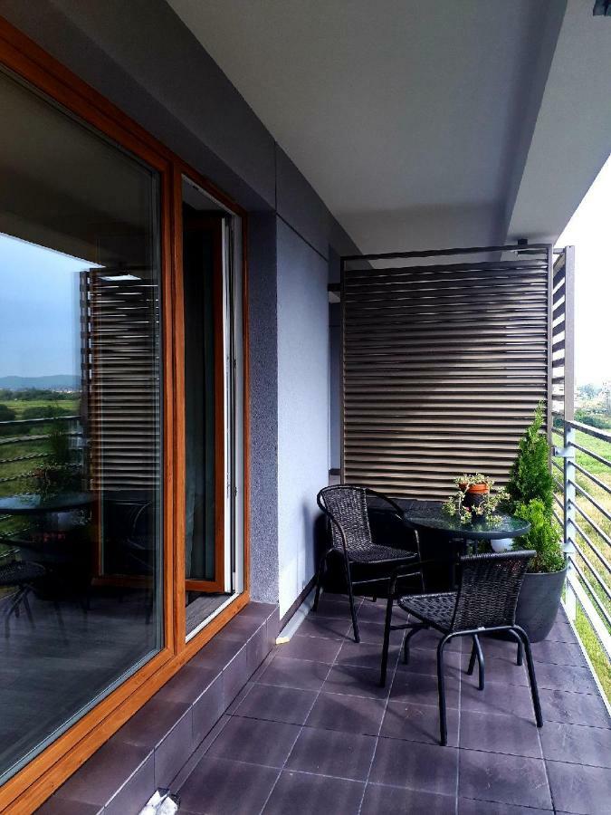 Apartament Przy Aquaparku W Redzie Rumia Esterno foto
