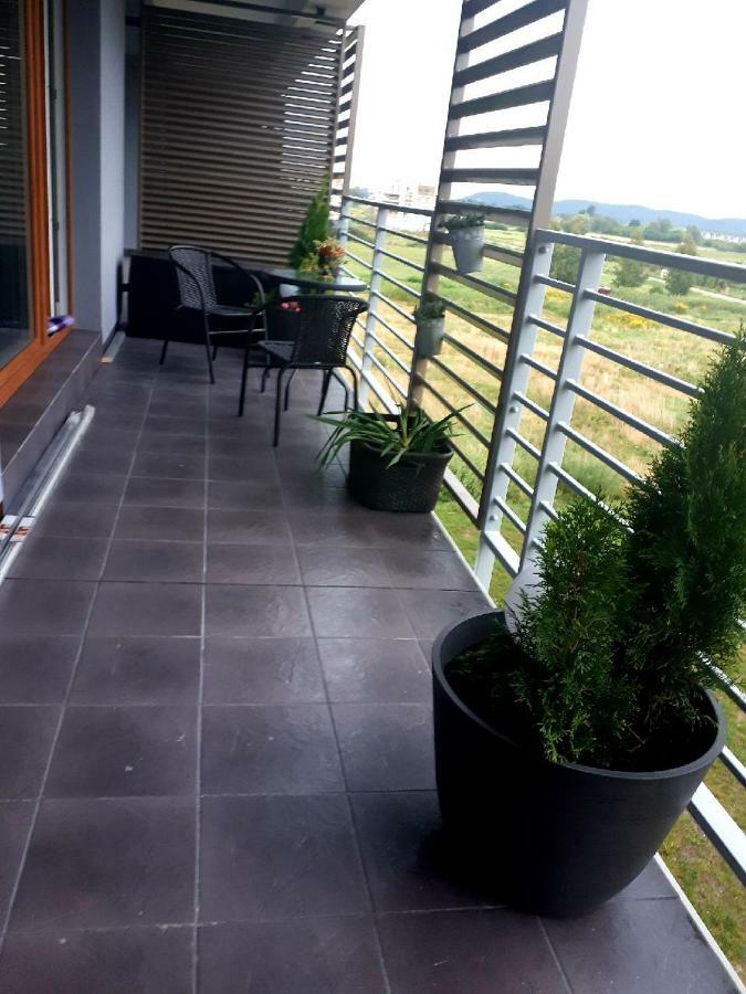 Apartament Przy Aquaparku W Redzie Rumia Esterno foto