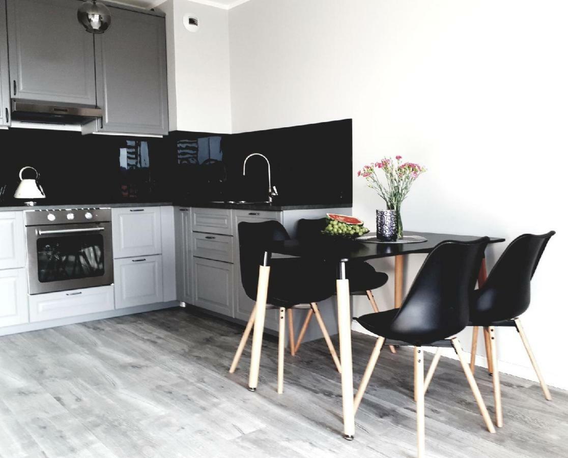 Apartament Przy Aquaparku W Redzie Rumia Esterno foto