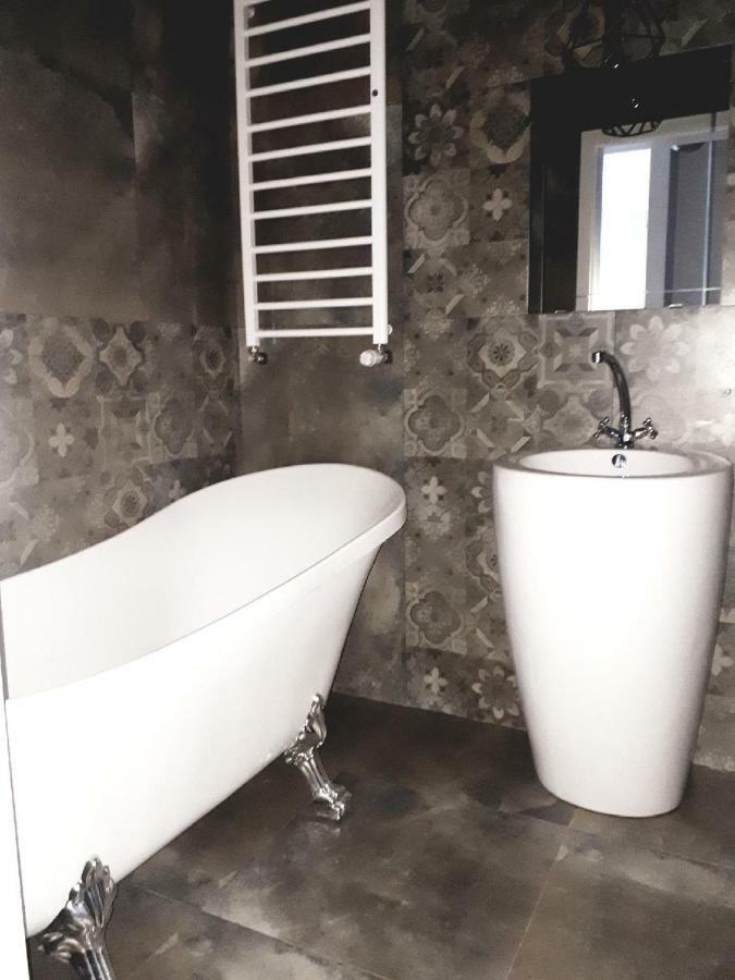 Apartament Przy Aquaparku W Redzie Rumia Esterno foto