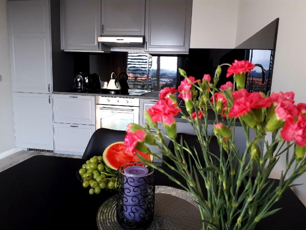 Apartament Przy Aquaparku W Redzie Rumia Esterno foto